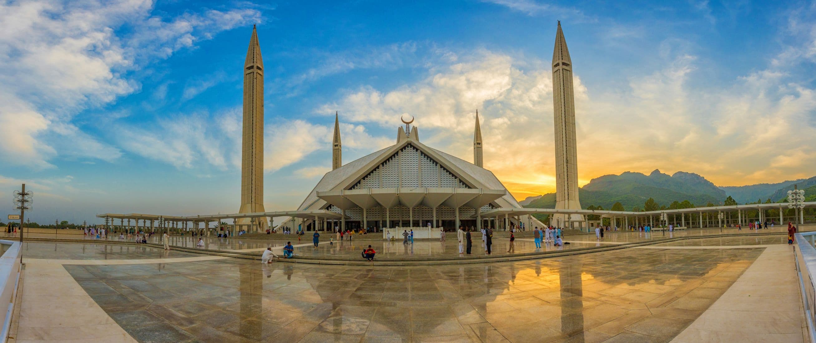 Pakistan eVisa Complete Guide: Requirements, Application & Travel Tips