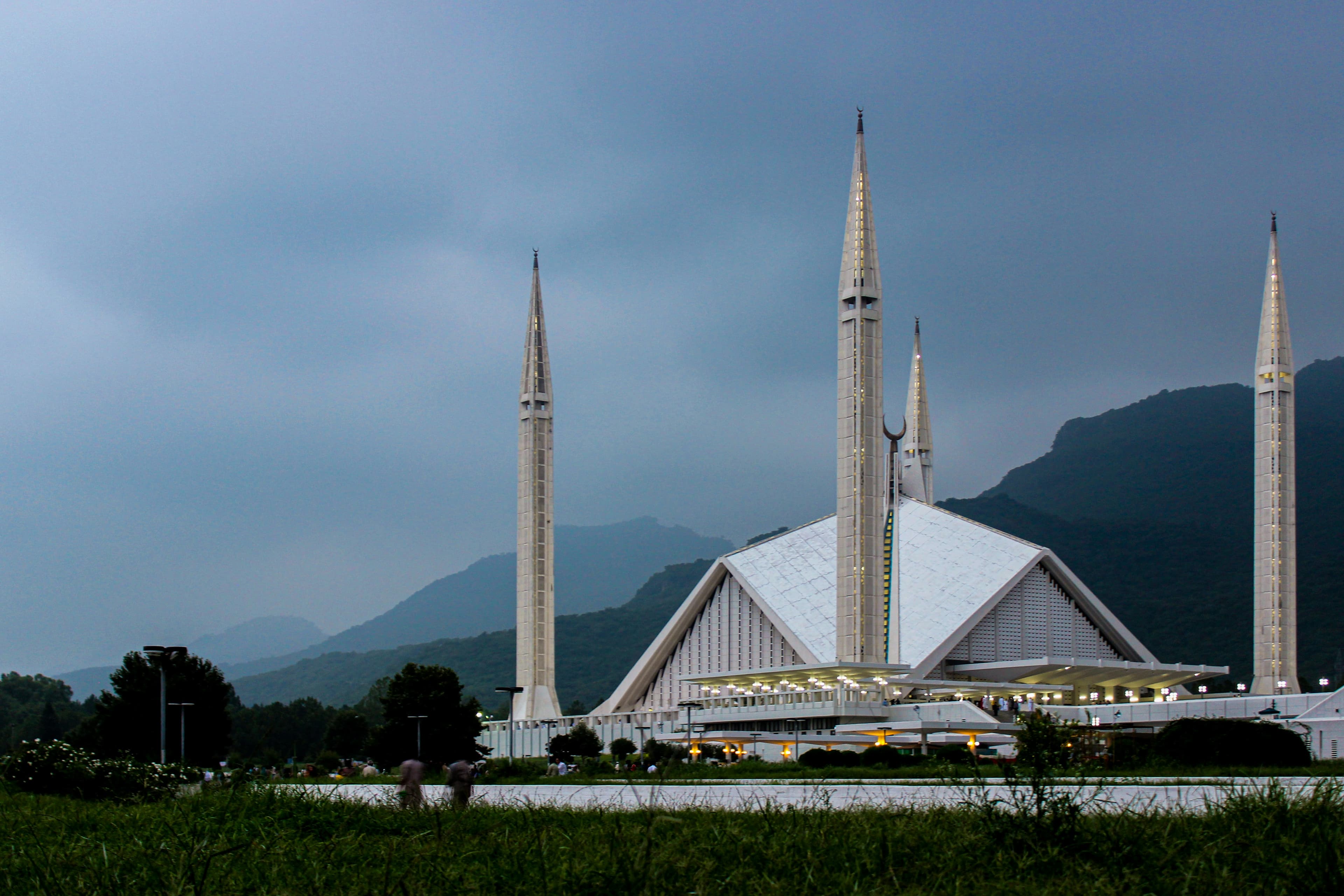 Travel to Pakistan