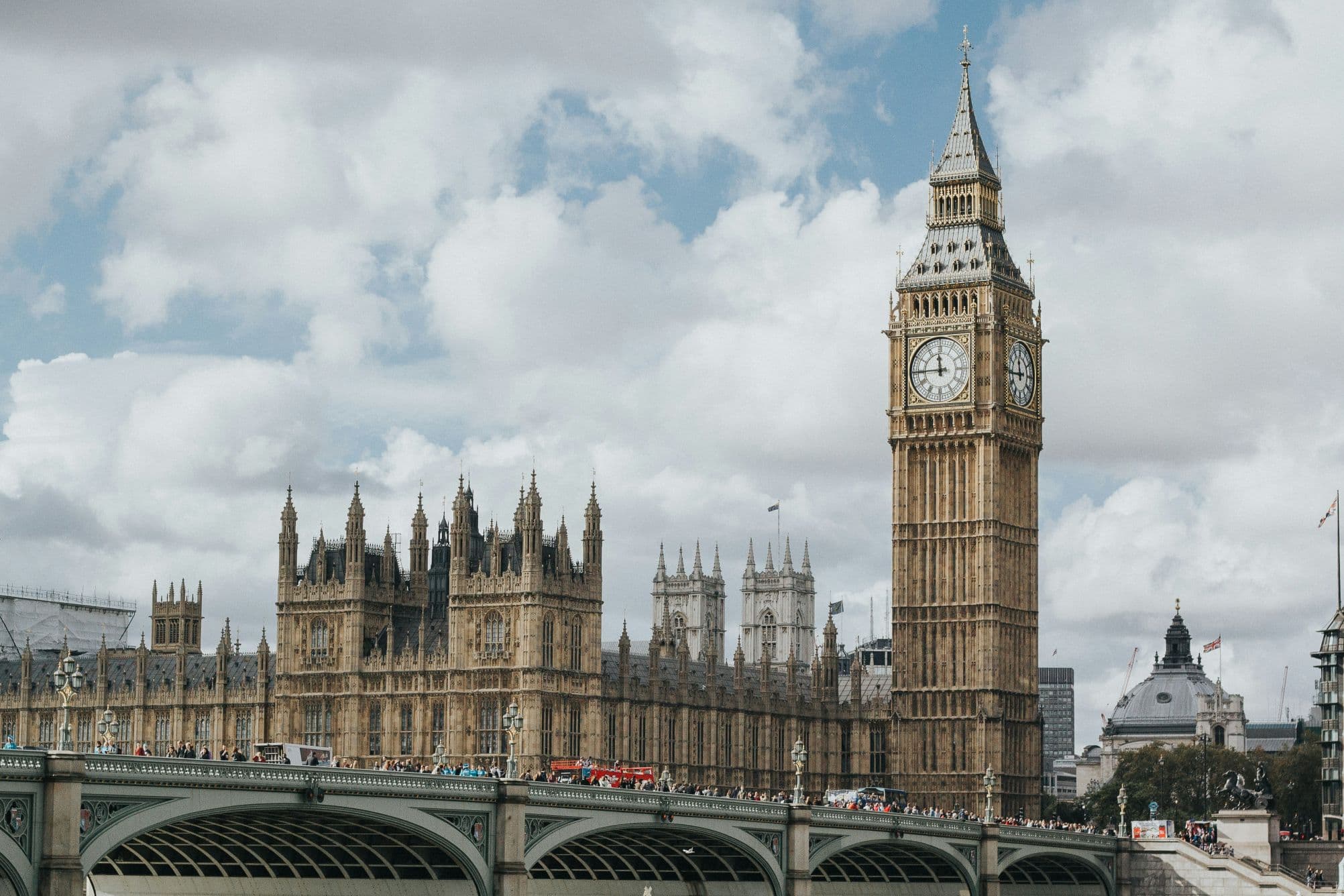 United Kingdom eVisa Complete Guide: Requirements, Application & Travel Tips